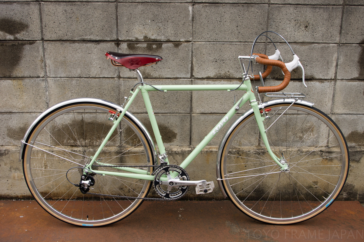 700c_rundner_complete-2391