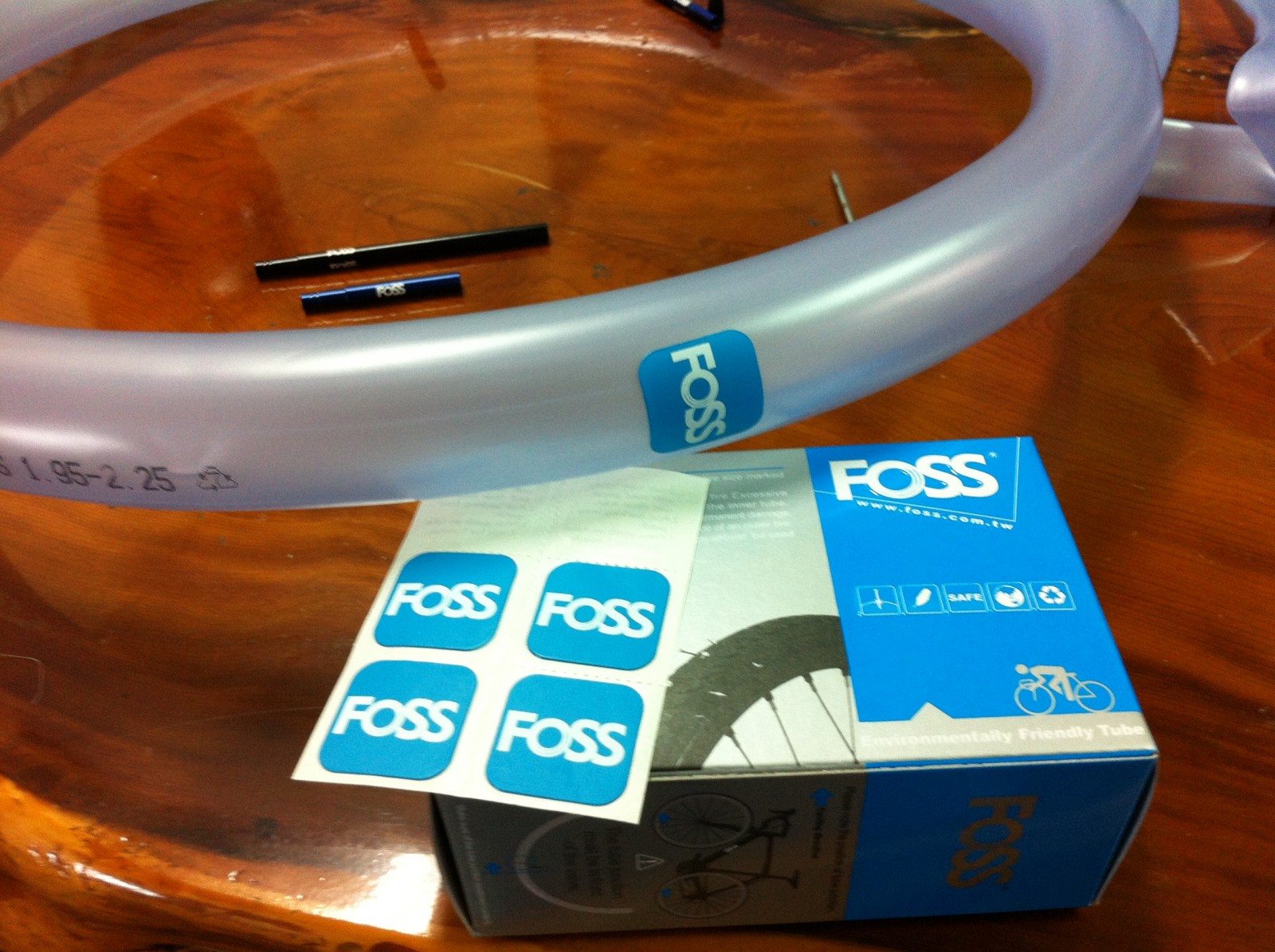 FOSSチューブ